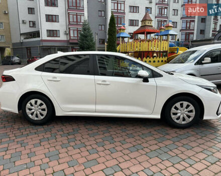 Белый Тойота Королла, объемом двигателя 1.49 л и пробегом 161 тыс. км за 14450 $, фото 69 на Automoto.ua