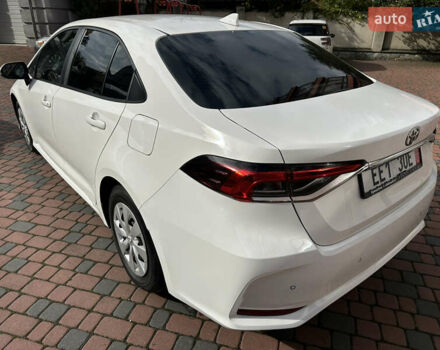 Белый Тойота Королла, объемом двигателя 1.49 л и пробегом 161 тыс. км за 14450 $, фото 72 на Automoto.ua