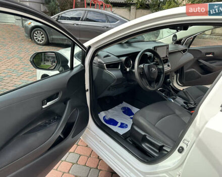 Белый Тойота Королла, объемом двигателя 1.49 л и пробегом 161 тыс. км за 14450 $, фото 91 на Automoto.ua