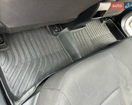 Белый Тойота Королла, объемом двигателя 1.49 л и пробегом 161 тыс. км за 14450 $, фото 145 на Automoto.ua