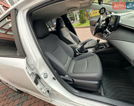 Белый Тойота Королла, объемом двигателя 1.49 л и пробегом 161 тыс. км за 14450 $, фото 139 на Automoto.ua