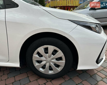 Белый Тойота Королла, объемом двигателя 1.49 л и пробегом 161 тыс. км за 14450 $, фото 77 на Automoto.ua