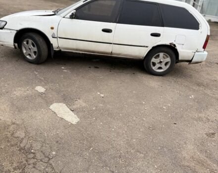 Білий Тойота Королла, об'ємом двигуна 1.3 л та пробігом 600 тис. км за 1300 $, фото 3 на Automoto.ua