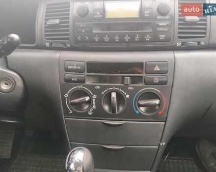 Белый Тойота Королла, объемом двигателя 1.4 л и пробегом 224 тыс. км за 5500 $, фото 16 на Automoto.ua