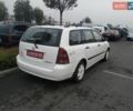Белый Тойота Королла, объемом двигателя 1.4 л и пробегом 224 тыс. км за 5500 $, фото 1 на Automoto.ua