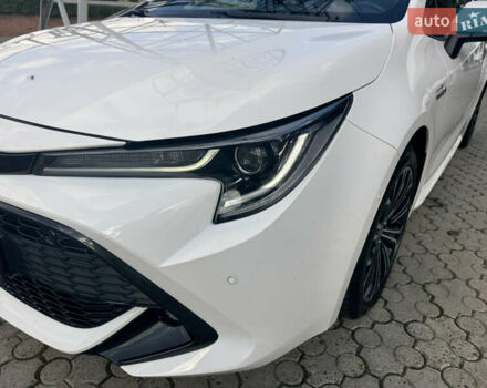 Белый Тойота Королла, объемом двигателя 1.8 л и пробегом 142 тыс. км за 21000 $, фото 6 на Automoto.ua