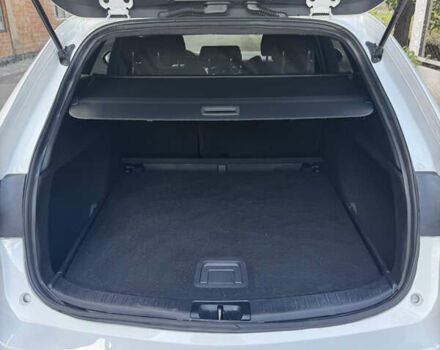 Белый Тойота Королла, объемом двигателя 1.8 л и пробегом 142 тыс. км за 21000 $, фото 27 на Automoto.ua