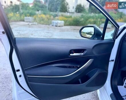 Белый Тойота Королла, объемом двигателя 1.8 л и пробегом 142 тыс. км за 22500 $, фото 12 на Automoto.ua