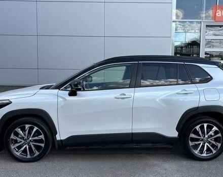 Белый Тойота Королла, объемом двигателя 1.99 л и пробегом 1 тыс. км за 38745 $, фото 4 на Automoto.ua