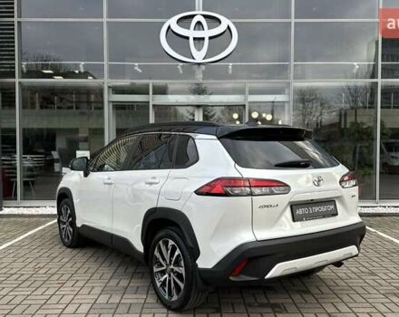 Белый Тойота Королла, объемом двигателя 1.99 л и пробегом 19 тыс. км за 37740 $, фото 1 на Automoto.ua