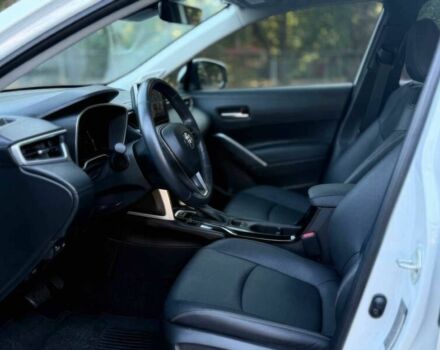 Тойота Королла 2023 в Кривом Роге на Automoto.ua Белый Тойота Королла, объемом двигателя 2 л и пробегом 11 тыс. км за 9000 $, фото 8 на Automoto.ua