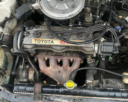 Белый Тойота Королла, объемом двигателя 1.6 л и пробегом 340 тыс. км за 716 $, фото 5 на Automoto.ua