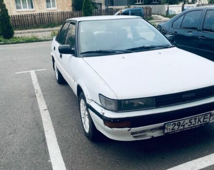 Белый Тойота Королла, объемом двигателя 1.6 л и пробегом 340 тыс. км за 716 $, фото 4 на Automoto.ua