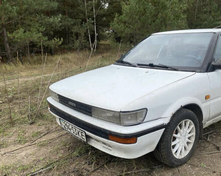 Белый Тойота Королла, объемом двигателя 0 л и пробегом 340 тыс. км за 848 $, фото 1 на Automoto.ua