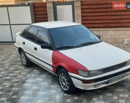 Белый Тойота Королла, объемом двигателя 1.3 л и пробегом 676 тыс. км за 1000 $, фото 1 на Automoto.ua