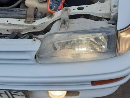 Білий Тойота Королла, об'ємом двигуна 0 л та пробігом 315 тис. км за 1550 $, фото 1 на Automoto.ua