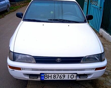 Белый Тойота Королла, объемом двигателя 2 л и пробегом 222 тыс. км за 1800 $, фото 1 на Automoto.ua