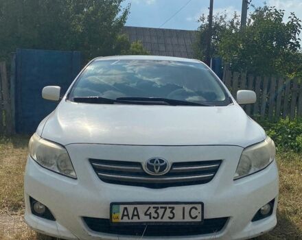 Белый Тойота Королла, объемом двигателя 1.8 л и пробегом 299 тыс. км за 7800 $, фото 1 на Automoto.ua