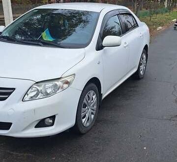 Белый Тойота Королла, объемом двигателя 1.6 л и пробегом 153 тыс. км за 8200 $, фото 1 на Automoto.ua