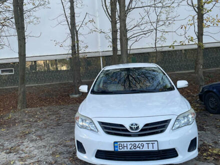 Тойота Королла 2010 в Одессе на Automoto.ua Белый Тойота Королла, объемом двигателя 1.33 л и пробегом 143 тыс. км за 7000 $, фото 1 на Automoto.ua