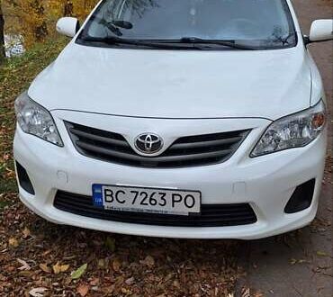 Белый Тойота Королла, объемом двигателя 1.3 л и пробегом 279 тыс. км за 6500 $, фото 1 на Automoto.ua