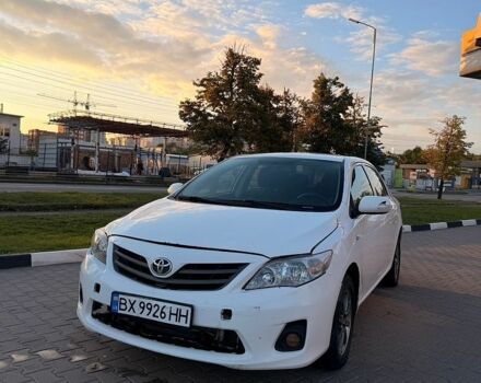 Белый Тойота Королла, объемом двигателя 1.33 л и пробегом 180 тыс. км за 5500 $, фото 1 на Automoto.ua