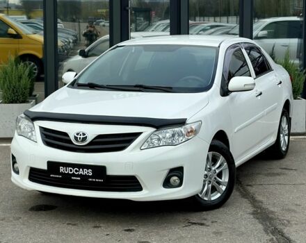 Белый Тойота Королла, объемом двигателя 1.33 л и пробегом 243 тыс. км за 7199 $, фото 1 на Automoto.ua