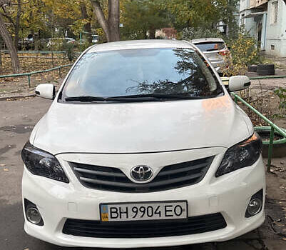 Белый Тойота Королла, объемом двигателя 1.6 л и пробегом 120 тыс. км за 8900 $, фото 1 на Automoto.ua