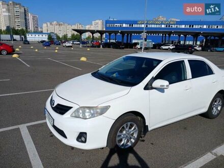 Білий Тойота Королла, об'ємом двигуна 1.6 л та пробігом 346 тис. км за 6900 $, фото 1 на Automoto.ua