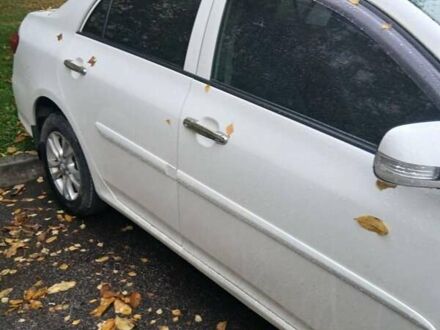 Белый Тойота Королла, объемом двигателя 1.33 л и пробегом 243 тыс. км за 7600 $, фото 1 на Automoto.ua