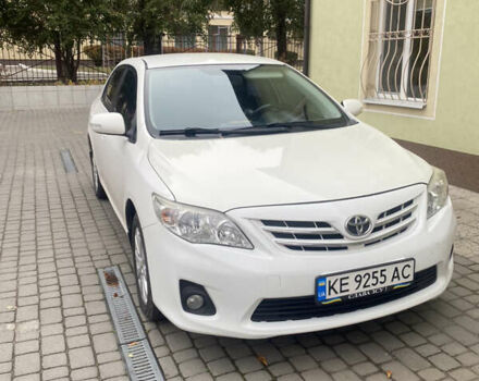 Белый Тойота Королла, объемом двигателя 1.6 л и пробегом 175 тыс. км за 8000 $, фото 1 на Automoto.ua