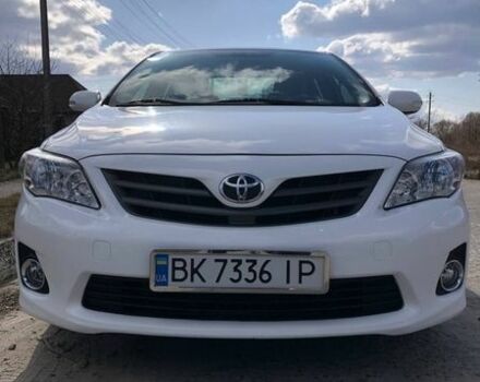 Белый Тойота Королла, объемом двигателя 1.33 л и пробегом 216 тыс. км за 7299 $, фото 1 на Automoto.ua