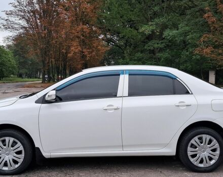 Белый Тойота Королла, объемом двигателя 1.6 л и пробегом 118 тыс. км за 8900 $, фото 1 на Automoto.ua