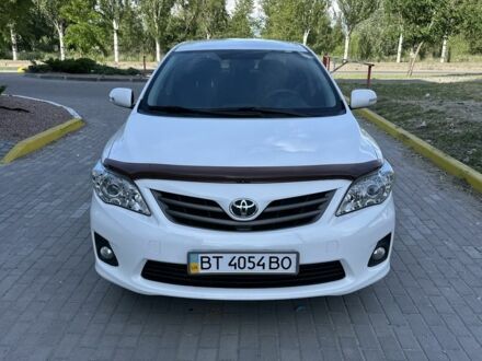 Тойота Королла 2012 в Каменское - Днепродзержинск на Automoto.ua Белый Тойота Королла, объемом двигателя 1.3 л и пробегом 98 тыс. км за 8500 $, фото 1 на Automoto.ua