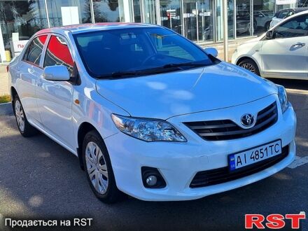 Белый Тойота Королла, объемом двигателя 1.6 л и пробегом 190 тыс. км за 7999 $, фото 1 на Automoto.ua