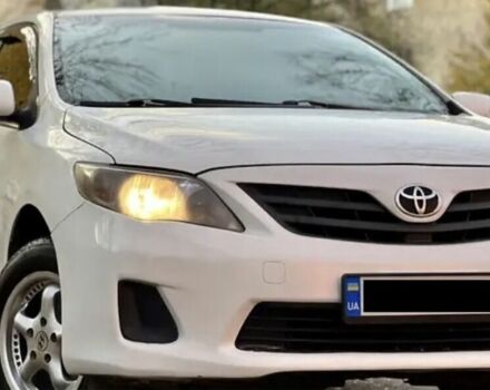 Білий Тойота Королла, об'ємом двигуна 1.33 л та пробігом 285 тис. км за 6500 $, фото 1 на Automoto.ua