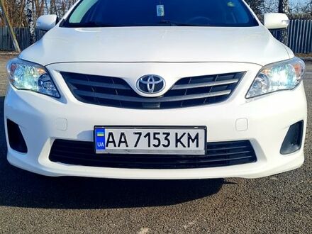 Белый Тойота Королла, объемом двигателя 1.6 л и пробегом 195 тыс. км за 8500 $, фото 1 на Automoto.ua