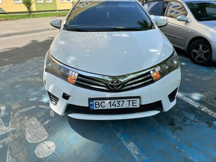 Белый Тойота Королла, объемом двигателя 1.33 л и пробегом 233 тыс. км за 6000 $, фото 1 на Automoto.ua