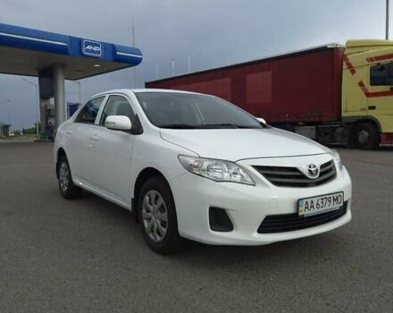 Белый Тойота Королла, объемом двигателя 1.33 л и пробегом 199 тыс. км за 6500 $, фото 1 на Automoto.ua