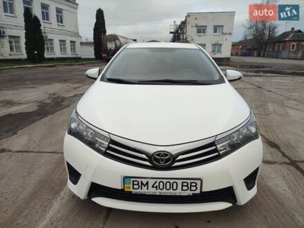 Белый Тойота Королла, объемом двигателя 1.3 л и пробегом 150 тыс. км за 10500 $, фото 1 на Automoto.ua