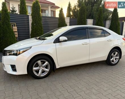 Белый Тойота Королла, объемом двигателя 1.6 л и пробегом 142 тыс. км за 11900 $, фото 1 на Automoto.ua