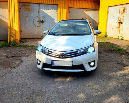 Білий Тойота Королла, об'ємом двигуна 1.3 л та пробігом 127 тис. км за 7500 $, фото 1 на Automoto.ua