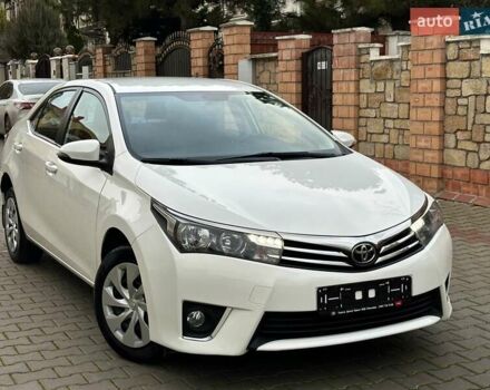 Белый Тойота Королла, объемом двигателя 1.6 л и пробегом 137 тыс. км за 10999 $, фото 1 на Automoto.ua