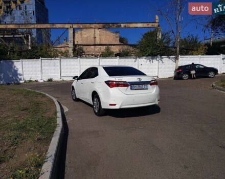 Белый Тойота Королла, объемом двигателя 1.33 л и пробегом 147 тыс. км за 9000 $, фото 1 на Automoto.ua