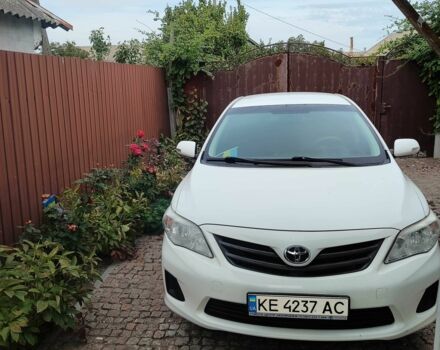 Белый Тойота Королла, объемом двигателя 1.6 л и пробегом 175 тыс. км за 8500 $, фото 1 на Automoto.ua