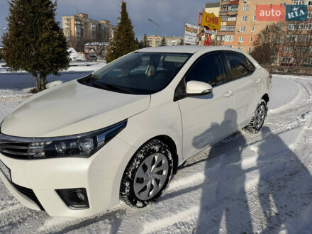 Білий Тойота Королла, об'ємом двигуна 1.6 л та пробігом 119 тис. км за 13500 $, фото 1 на Automoto.ua