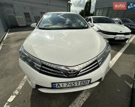 Белый Тойота Королла, объемом двигателя 1.6 л и пробегом 318 тыс. км за 12850 $, фото 1 на Automoto.ua