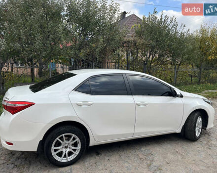 Белый Тойота Королла, объемом двигателя 1.6 л и пробегом 154 тыс. км за 12700 $, фото 1 на Automoto.ua