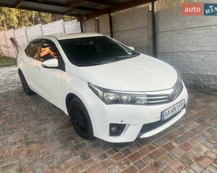 Белый Тойота Королла, объемом двигателя 1.3 л и пробегом 203 тыс. км за 8700 $, фото 1 на Automoto.ua