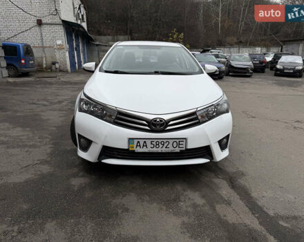 Белый Тойота Королла, объемом двигателя 1.6 л и пробегом 162 тыс. км за 11200 $, фото 1 на Automoto.ua